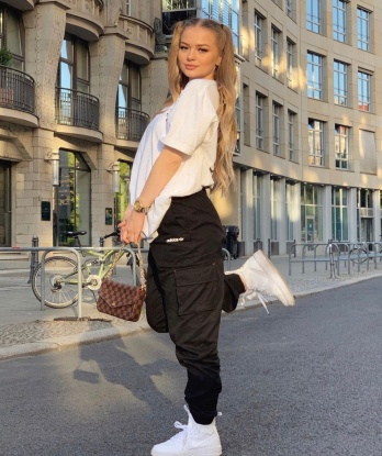 Софошка, 23 года